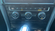 Volkswagen Golf 1.4 TSI GTE Advance 5dr DSG Hatchback